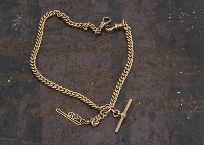 Lot 125 - A 9ct gold curb linked watch chain