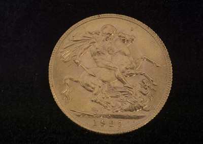 Lot 339 - A George V full gold sovereign