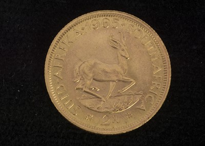 Lot 351 - South Africa Gold 2 Rand