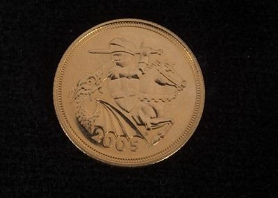 Lot 359 - A modern Elizabeth II Half Gold Sovereign