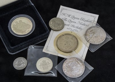 Lot 430 - A Pair of United States Silver Morgan Dollars
