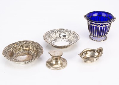 Lot 472 - Five Victorian and later silver items