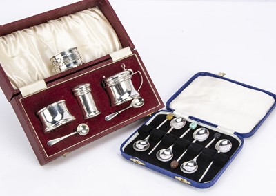 Lot 488 - A collection of silver and silver plate and other items