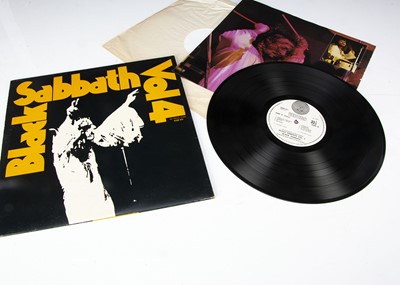 Lot 10 - Black Sabbath LP