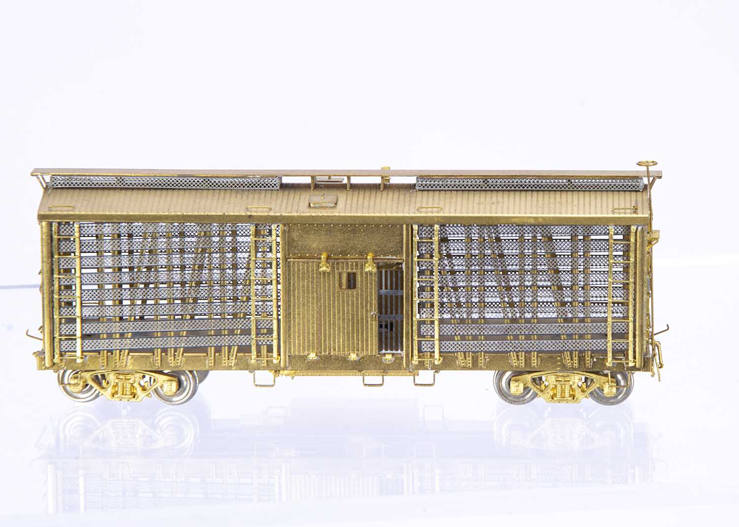 Lot 841 - Overland Models Inc H0 Gauge Palace Poultry Car Era 1920-1950 OMI-1388