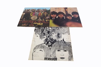 Lot 162 - Beatles LPs