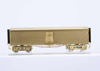 Lot 872 - Beaver Creek Model Company H0 Gauge Southern Pacific Silk & Tea Car Collector's Edition