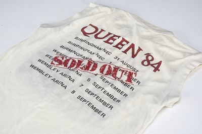 Lot 333 - Queen T Shirt