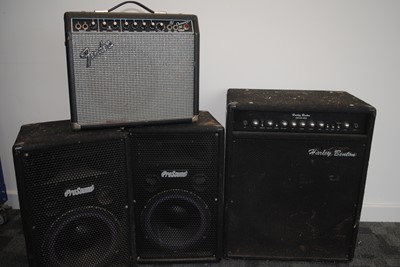 Lot 561 - Amps / Speakers