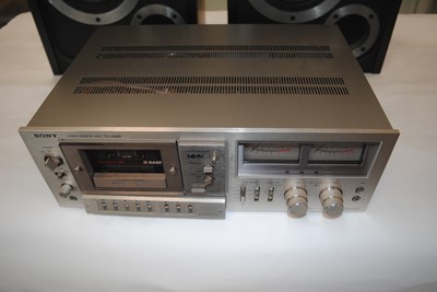 Lot 582 - Sony Cassette Deck / Wharfdale Speakers