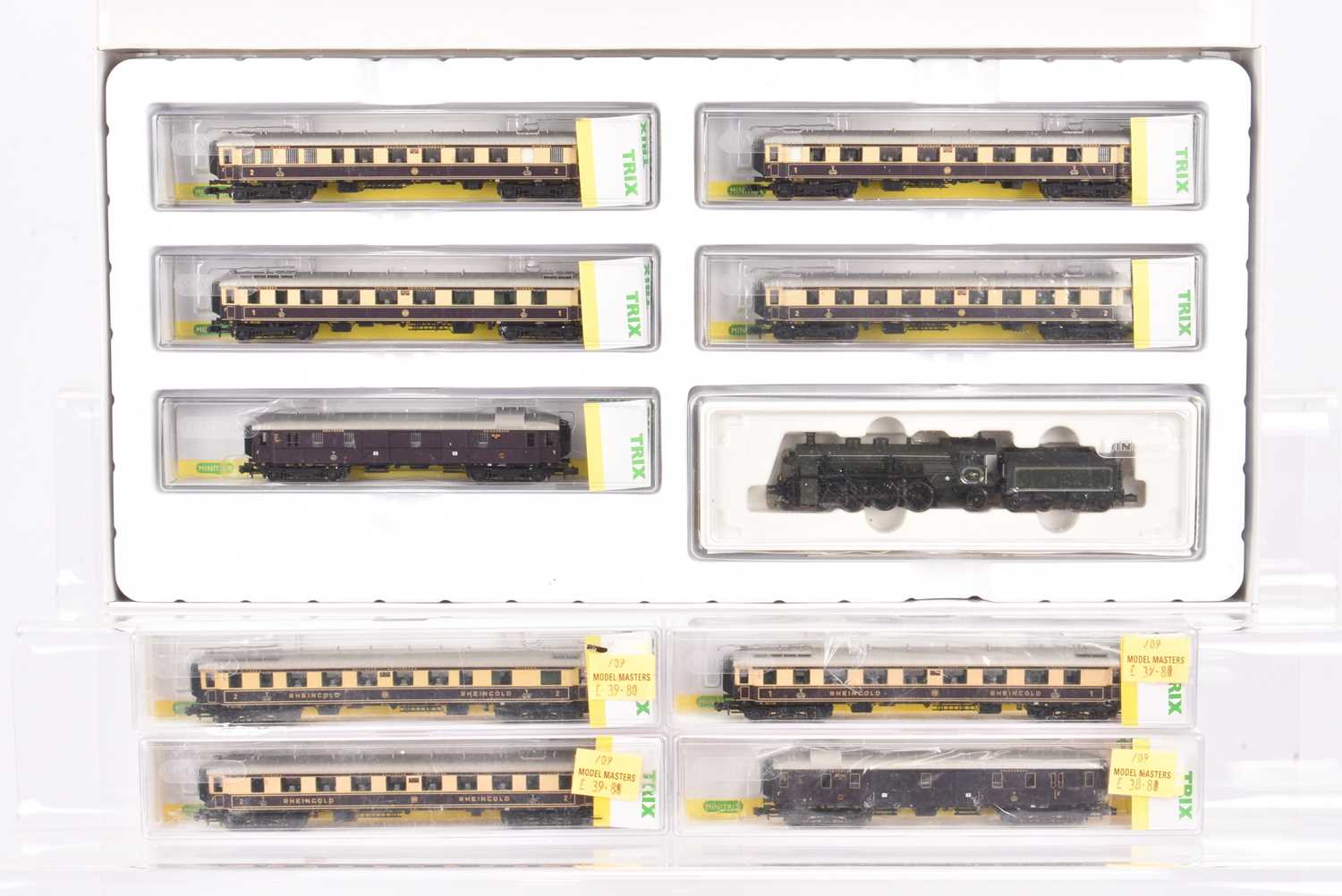 Lot 7 - Minitrix N Gauge Rheingold Train Set and