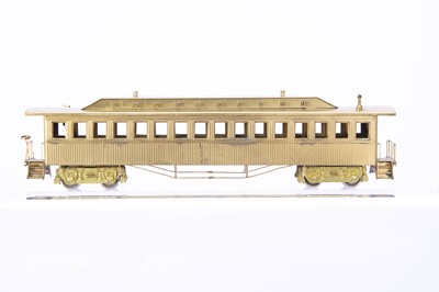 Lot 911 - Gem Models H0 Gauge ST-105 St Paul & Pacific Coach