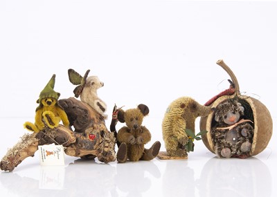 Lot 87 - Four miniature artist soft toy animals