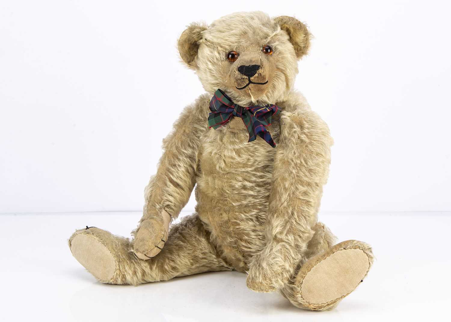 Lot 130 A 1920s J K Farnell Teddy Bear lot-130-a-1920s-j-k-farnell-teddy-bear