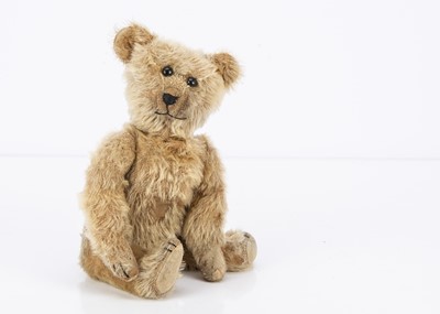 Lot 224 - A 1910-20s teddy bear probably German