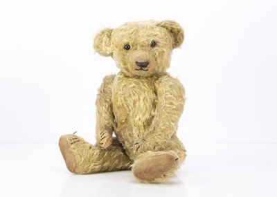 Lot 249 - A 1920s British teddy bear