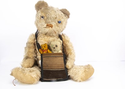 Lot 276 - A large post-war Pixie Toys teddy bear