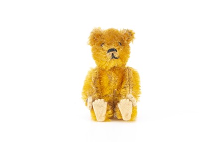 Lot 293 - A miniature Schuco teddy bear 1920s