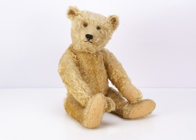 Lot 343 - A 1920s Steiff teddy bear