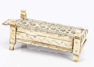 Lot 360 - An early 19th century bone prisoner of war domino and cribbage marker box