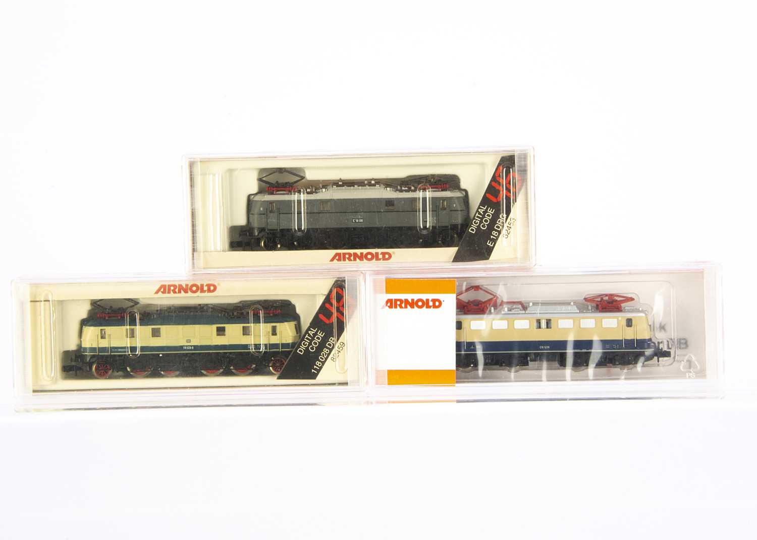 Lot 587 - Arnold N Gauge German Electric Locomotives