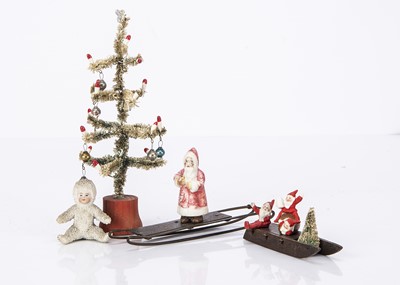 Lot 469 - Christmas items