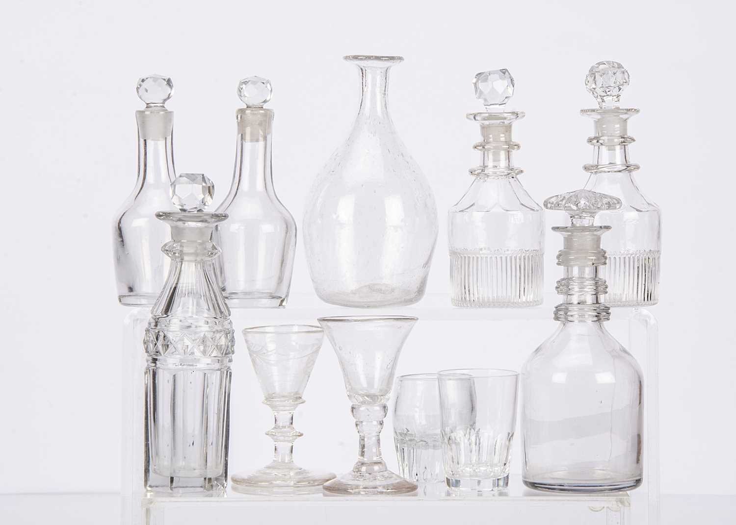 Lot 725 - Doll’s or small size decanters and glassware