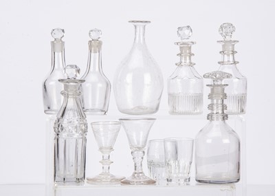 Lot 725 - Doll’s or small size decanters and glassware