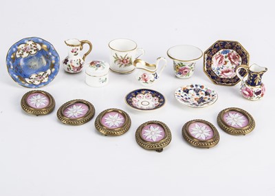 Lot 734 - Small 19th century English porcelain