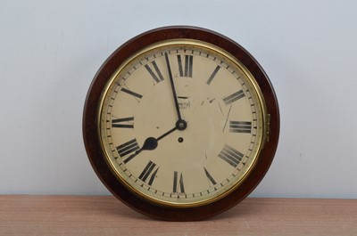 Lot 220 - Two clocks