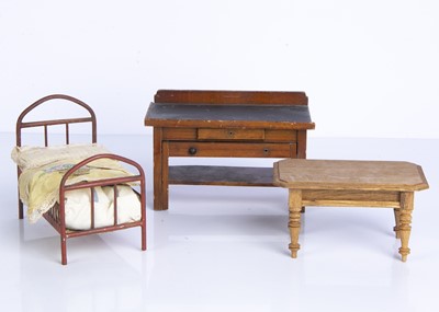 Lot 870 - Large scale dolls’ house furniture