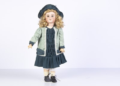 Lot 1061 - A SFBJ 301 child doll