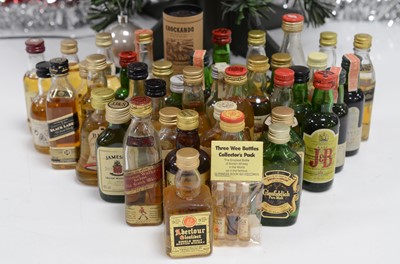 Lot 1 - A collection of whisky miniatures