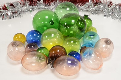 Lot 68 - A collection of decorative glass baubles and other decorations