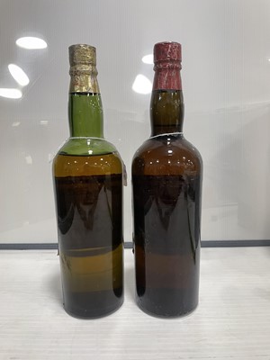 Lot 118 - IMPORTANT ANNOUNCEMENT: Two bottles of vintage John Jameson & Son Irish Whiskey
