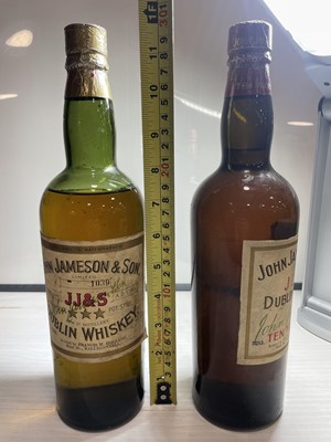 Lot 118 - IMPORTANT ANNOUNCEMENT: Two bottles of vintage John Jameson & Son Irish Whiskey