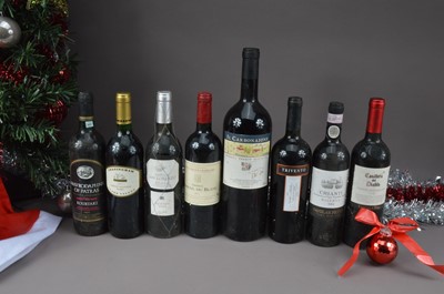 Lot 152 - Eight bottles of red wine