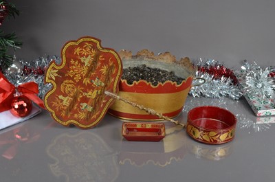 Lot 176 - Four vintage red and gilt decorative items