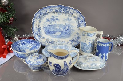 Lot 187 - Eight Victorain and 20th century pottery items