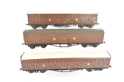 Lot 21 - Kitbuilt 0 Gauge GWR brown Siphon wagons (3)