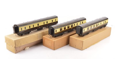 Lot 44 - Exley for Bassett-Lowke GWR chocolate and cream Main Line Coaches (3)