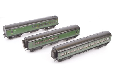Lot 90 - Three re-finished 0 Gauge Exley SR Corridor Coaches (3)