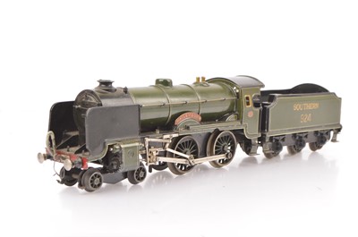 Lot 127 - An uncommon Marklin/Bassett-Lowke 0 Gauge clockwork Southern Railway 4-4-0 'Schools' class Locomotive and Tender (2)