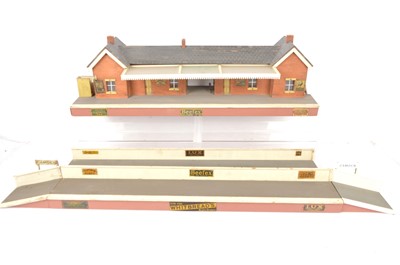 Lot 167 - A Bassett-Lowke 0 Gauge 'Camden Town' Station