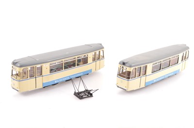 Lot 268 - A non-powered Finescale 0 Scale narrow gauge Woltersdorf (Germany) Gotha-type Motor and Trailer Tram Set by unknown maker