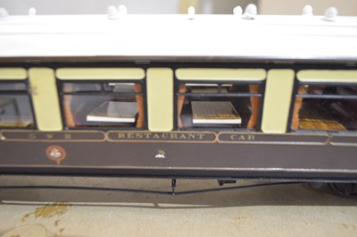 Lot 382 - Blacksmith Models 0 Gauge GWR chocolate and cream Toplight 70' Coaches