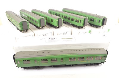 Lot 383 - CRT Kits 0 Gauge kitbuilt Rake of six SR Malachite green 63' Bullied Bournemouth Coaches (6)