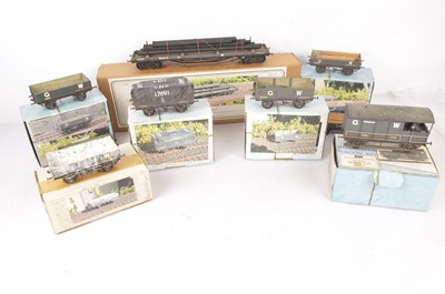 Lot 394 - Coopercraft PECO and SMR 0 Gauge kitbuilt GWR wagons (7)