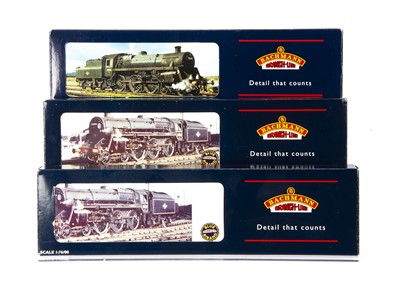 Lot 462 - Bachmann 00 Gauge BR black Standard 5MT and 4MT Locomotives and Tenders