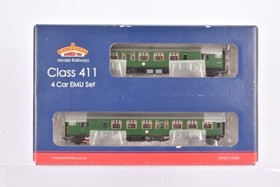 Lot 471 - Bachmann 00 Gauge 31-426A BR SR green Class 411 4-Cor EMU Set